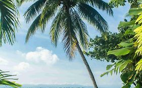 Banana Palms Hotel